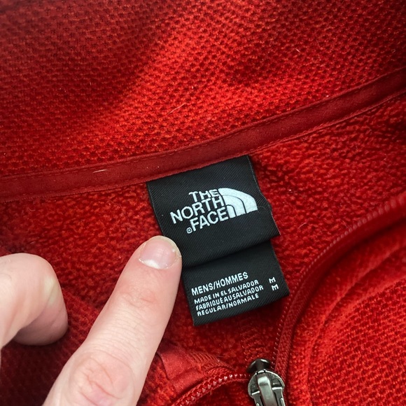 Mens North Face 1/4 zip - Picture 2 of 3